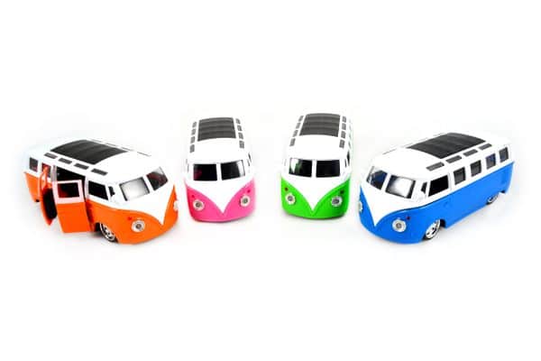 Magni Klassisk VW Bus med Lyd og Lys – Retro Legetøj