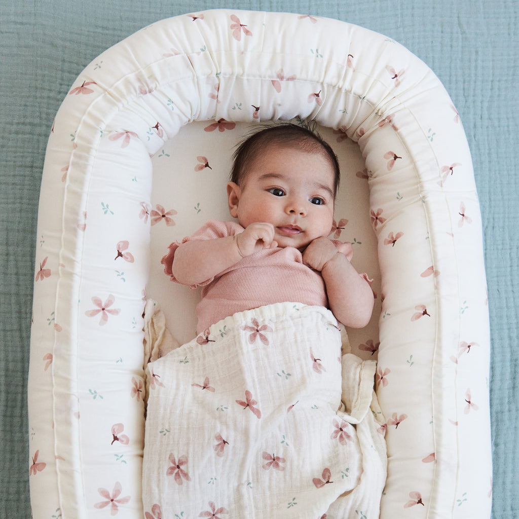 Babynest fra Cam Cam Copenhagen - Windflower Creme tilbud